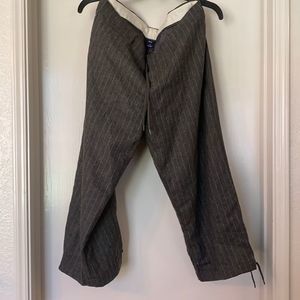 Wool cropped joggers from Gap Size 10 EUC